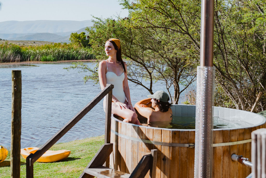 Hot water tub at the dam